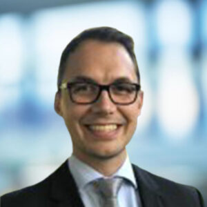 Dr Lachlan McMichael
